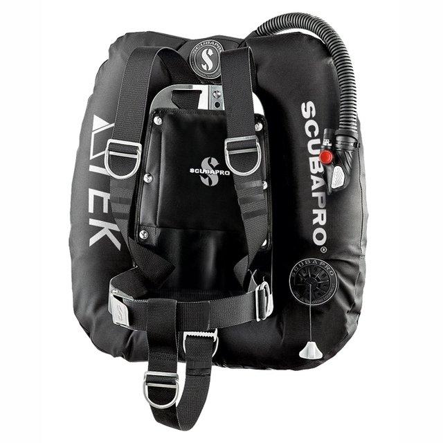 SCUBAPRO Wing System with Harness: Buoyancy Compensator