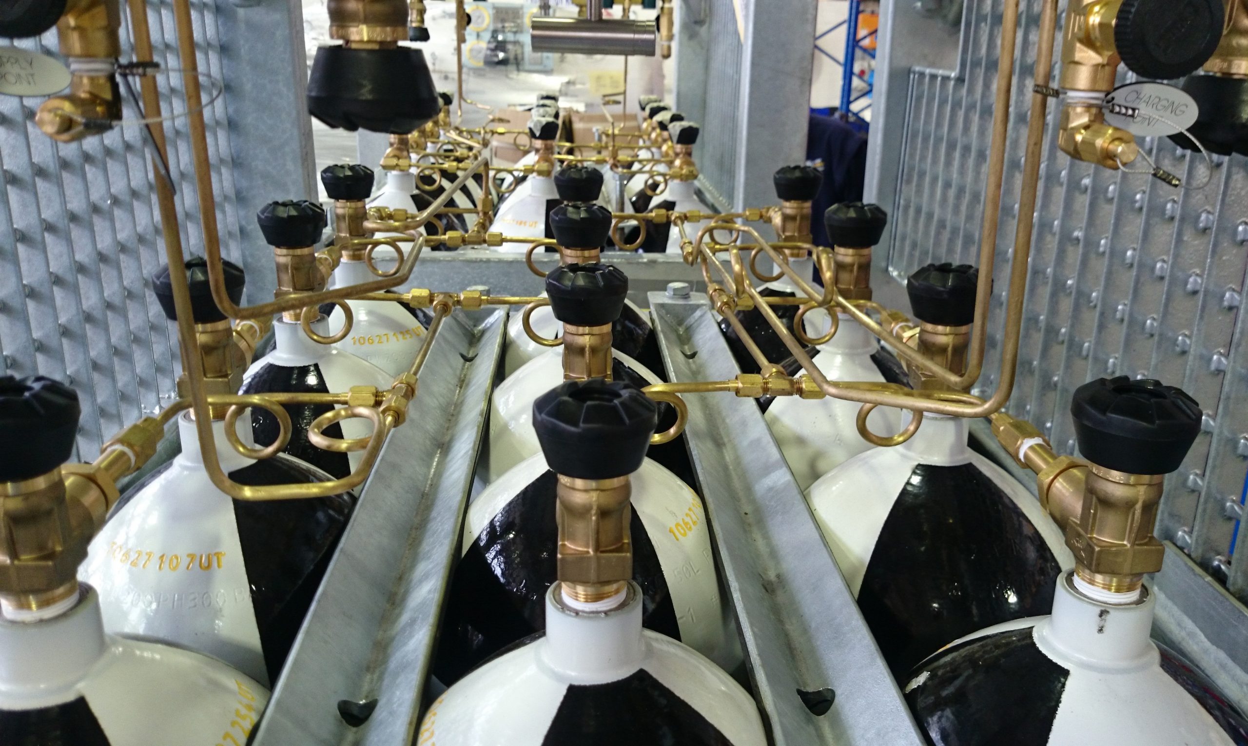 UG: Gas Banks - Image 2