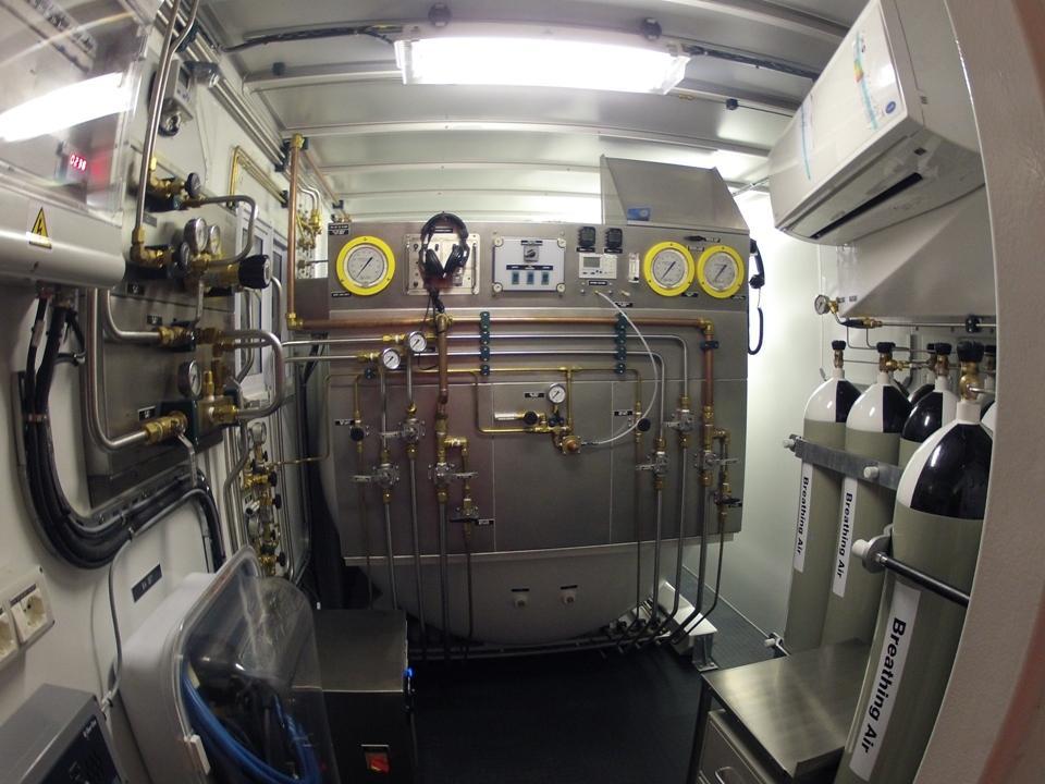 UG SL 3.4 DCON: 1800 Chamber and Air Bank Container - Image 2