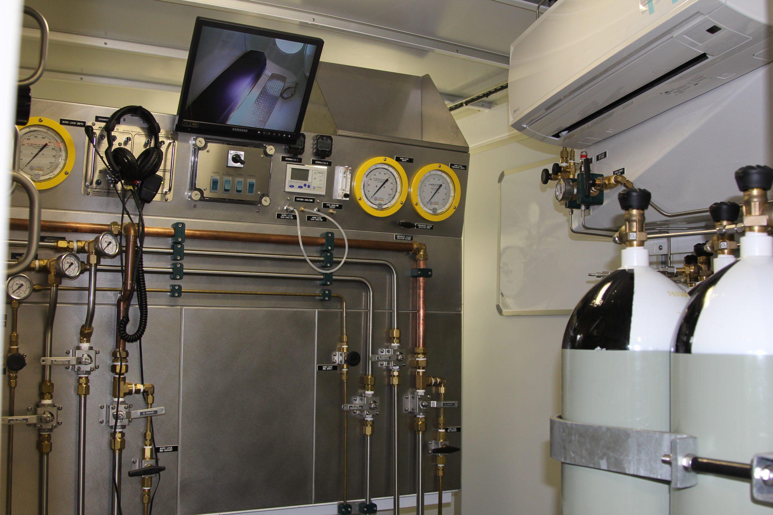 UG SL 3.4 DCON: 1800 Chamber and Air Bank Container - Image 3