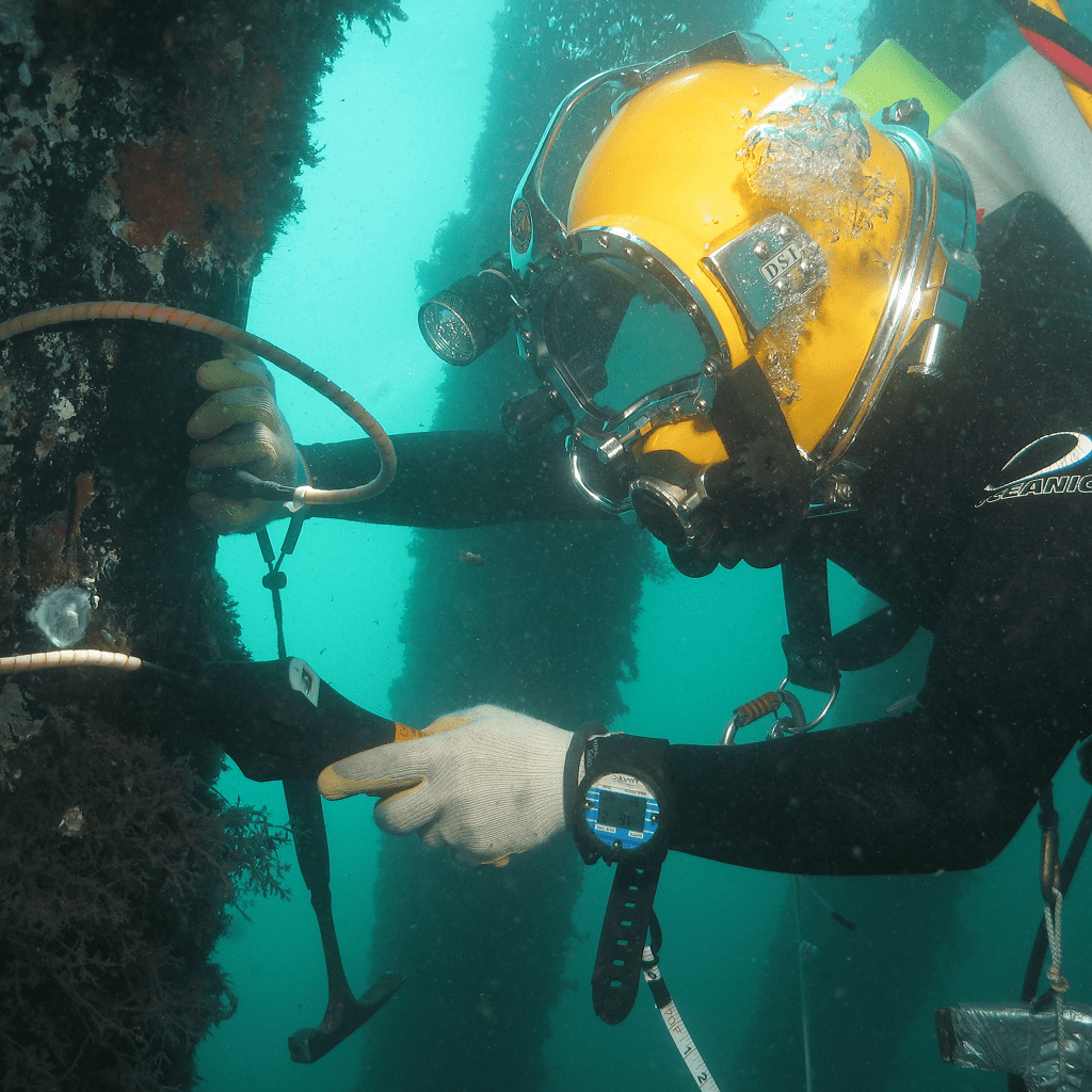 Cygnus Underwater: Ultrasonic Thickness Gauge - Image 4