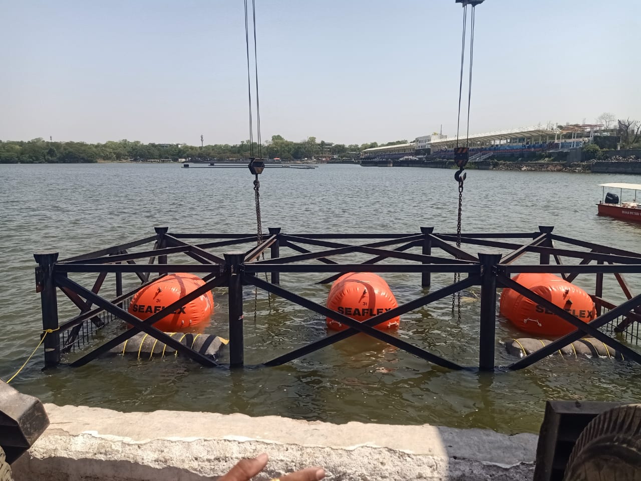 Seaflex Inflatable Buoyancy Units Aid Cable Laying Project