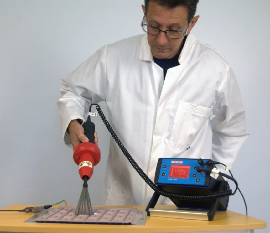 Buckleys: Lab Pro2 - Pinhole detector (mains operated) 40kV - Image 3