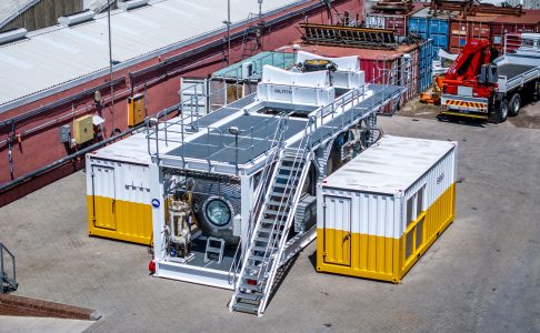 ​12-Man Hyperbaric Rescue Facility by Unique Group​